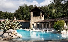 Aquapetra Resort & Spa